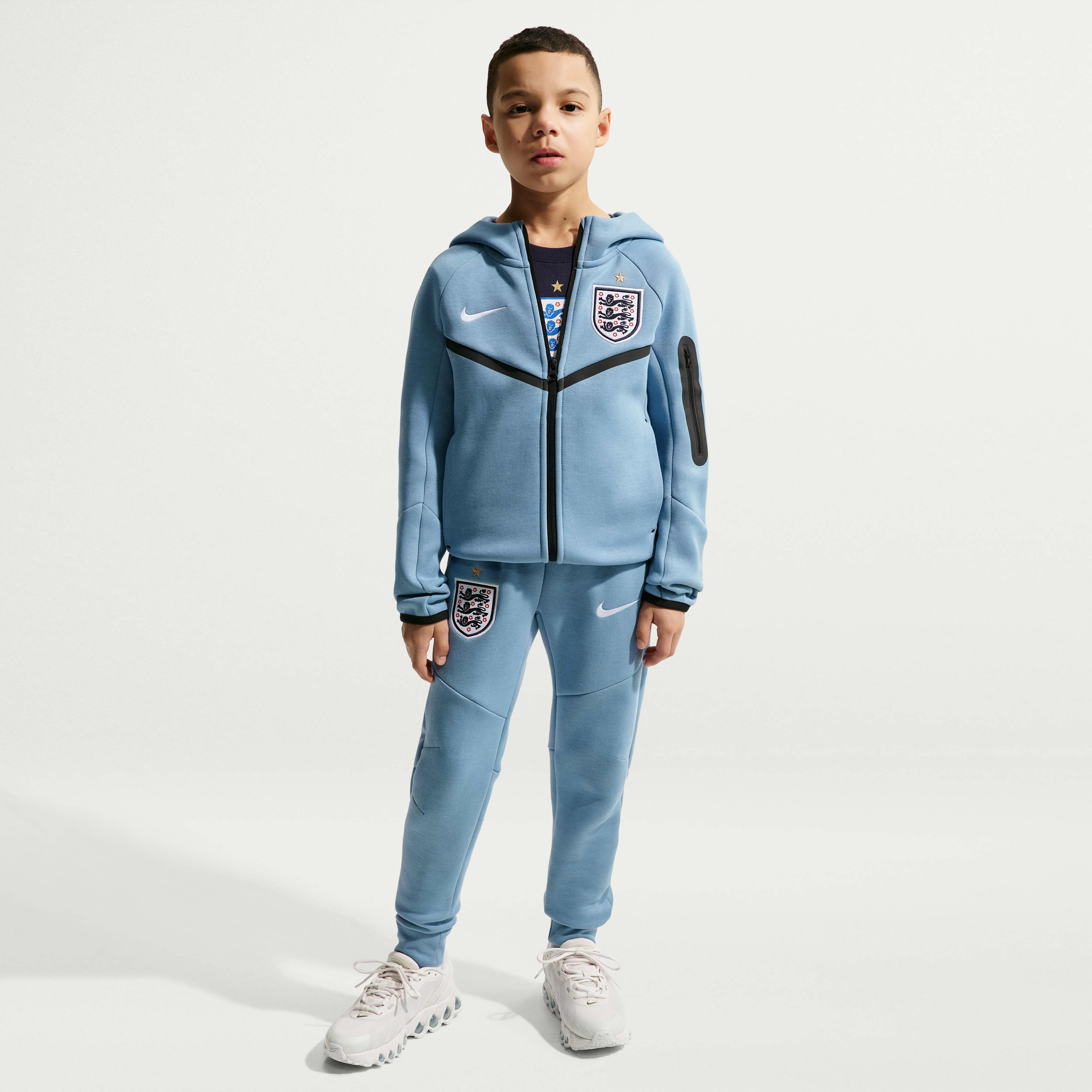 Nike Liverpool FC Tech Fleece Big Kids' (Boys') Nike Soccer Full